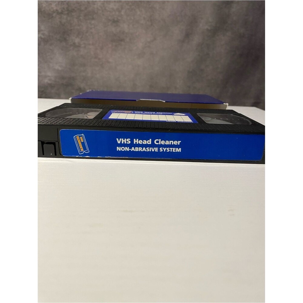 Blockbuster Video VHS Head Cleaner Non-Abrasive System Vintage Tape & Sleeve